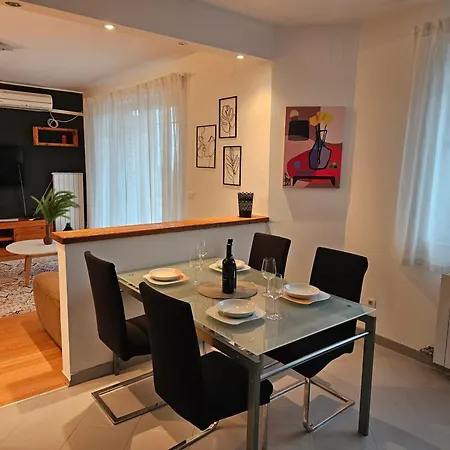Apartment Mak