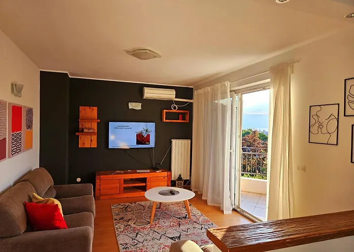 Mak * 科斯特雷纳